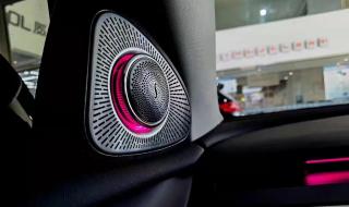 深圳汽车内饰改装 深圳汽车内饰改装